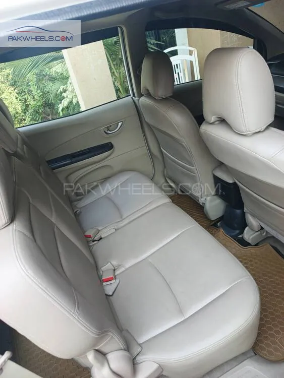 Honda BR-V 2022 for Sale in Lahore Honda BR-V 2022 for Sale in Lahore Image-11