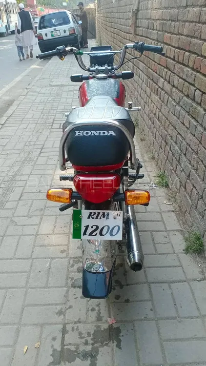 Honda CD 70 2017 for Sale Honda CD 70 2017 for Sale Image-3