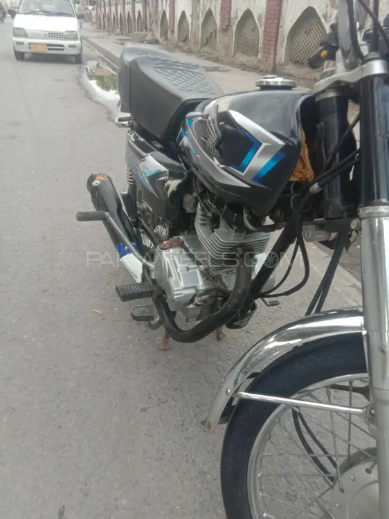 ہونڈا CG 125 2016 for Sale ہونڈا CG 125 2016 for Sale Image-3