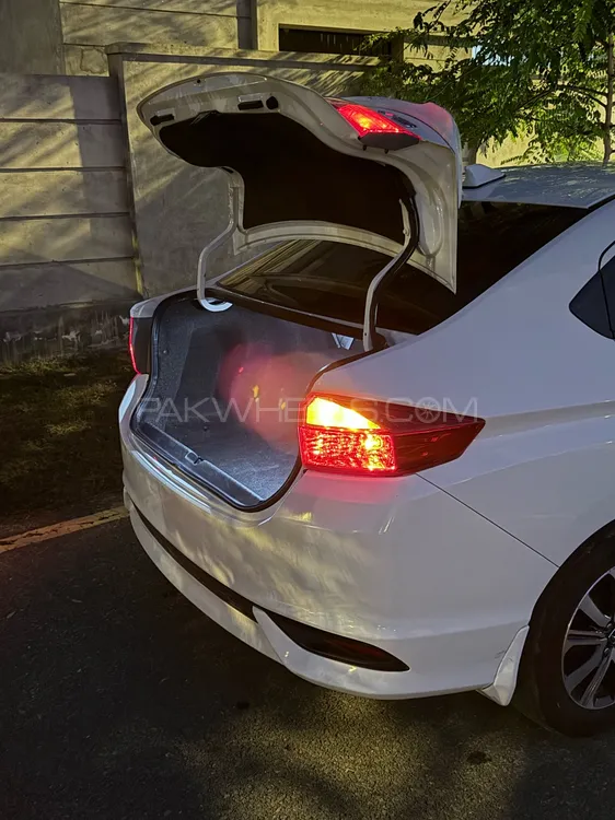 ہونڈا سٹی 2022 for Sale in سیالکوٹ ہونڈا سٹی 2022 for Sale in سیالکوٹ Image-10