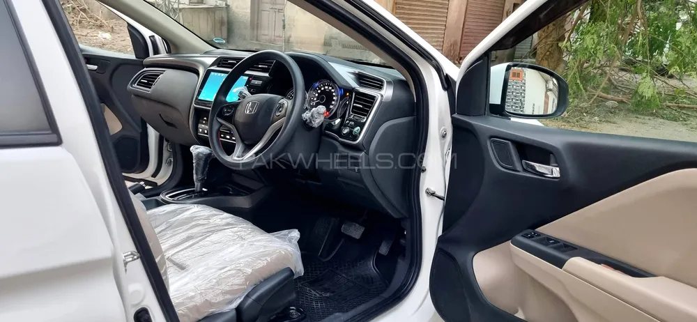 Honda City 2022 for Sale in Bahawalpur Honda City 2022 for Sale in Bahawalpur Image-9