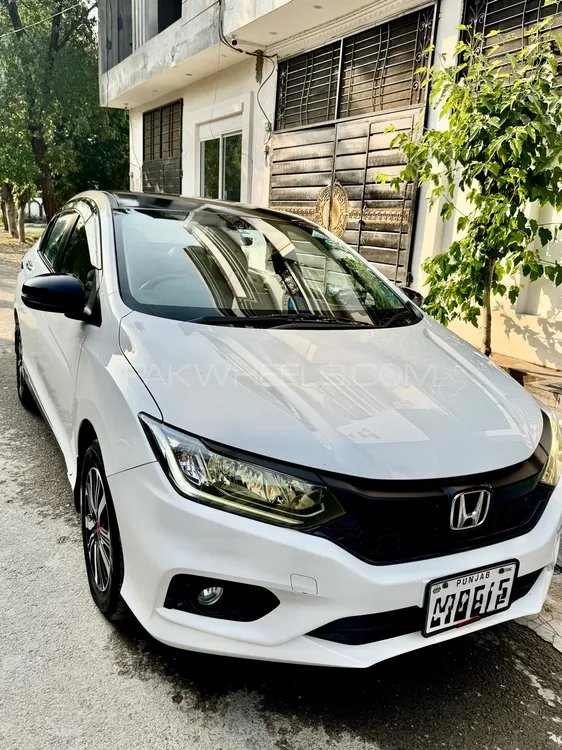 Honda City 2023 for Sale in Lahore Image-1
