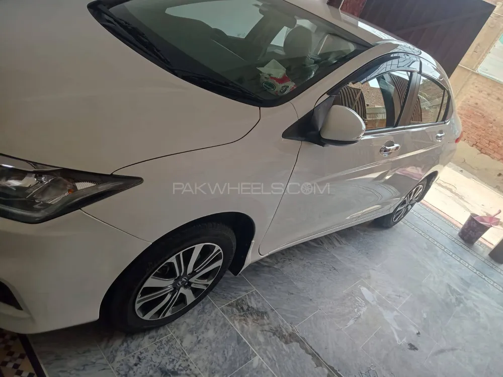 Honda City 2021 for Sale in Faisalabad Image-1