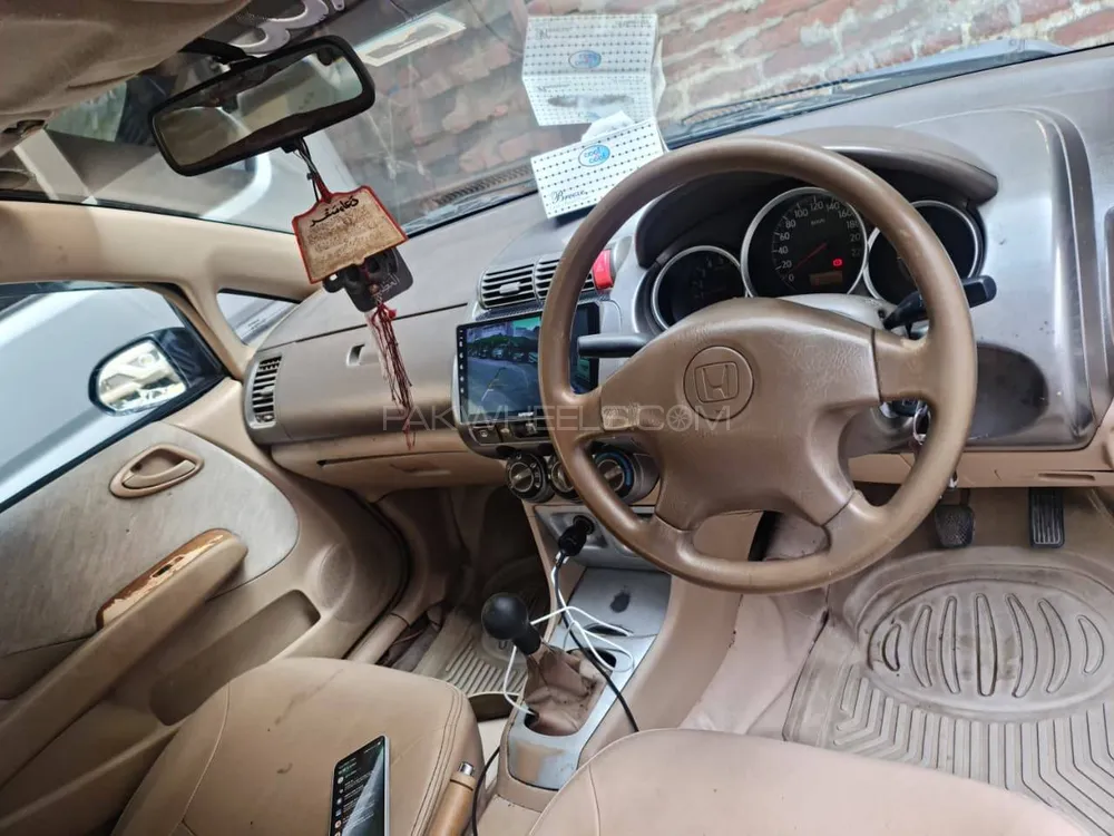 ہونڈا سٹی 2005 for Sale in سیالکوٹ ہونڈا سٹی 2005 for Sale in سیالکوٹ Image-6