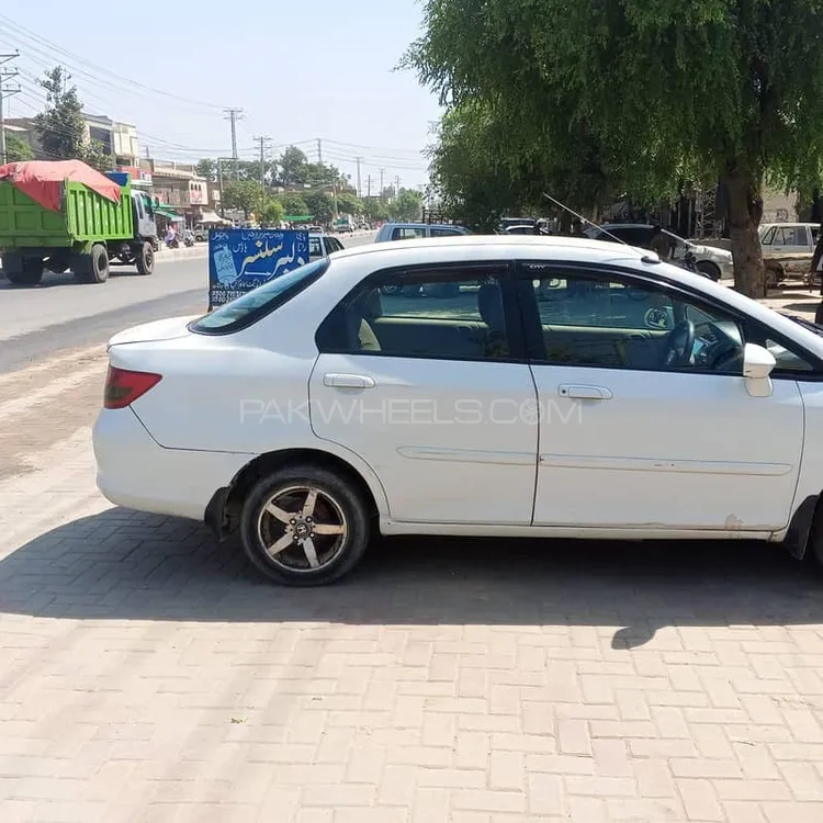 Honda City 2005 for Sale in Arifwala Honda City 2005 for Sale in Arifwala Image-4