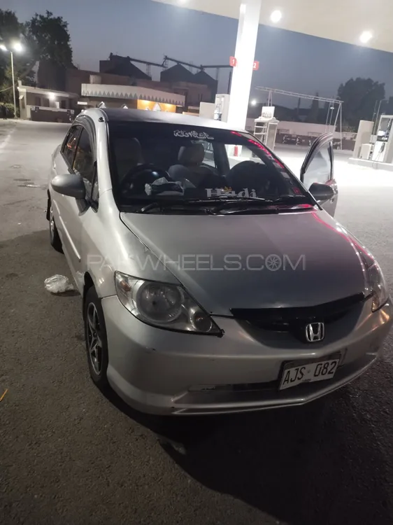 ہونڈا سٹی 2005 for Sale in ملتان ہونڈا سٹی 2005 for Sale in ملتان Image-6