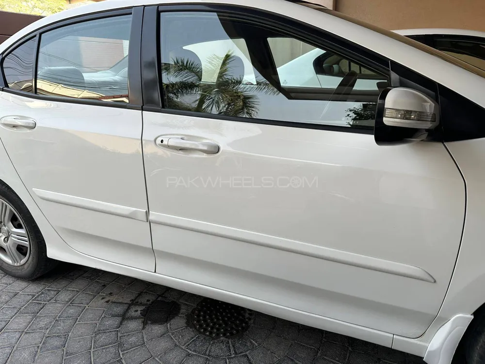 Honda City 2018 for Sale in Faisalabad Honda City 2018 for Sale in Faisalabad Image-4