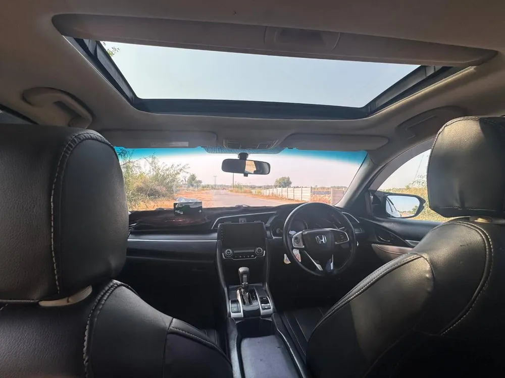 Honda Civic 2017 for Sale in Chakwal Honda Civic 2017 for Sale in Chakwal Image-5