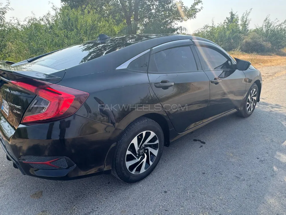 Honda Civic 2017 for Sale in Chakwal Honda Civic 2017 for Sale in Chakwal Image-11