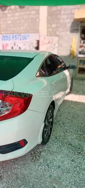 ہونڈا سوک 2017 for Sale in پشاور ہونڈا سوک 2017 for Sale in پشاور Image-6