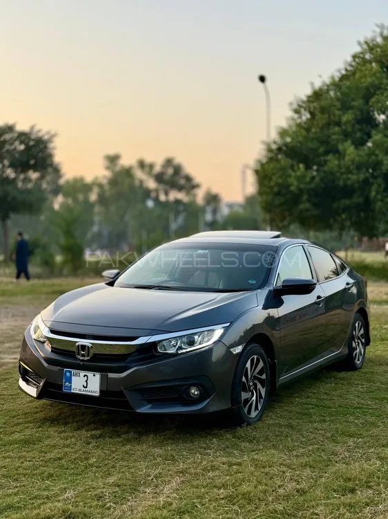 Honda Civic 2018 for Sale in Islamabad Honda Civic 2018 for Sale in Islamabad Image-3