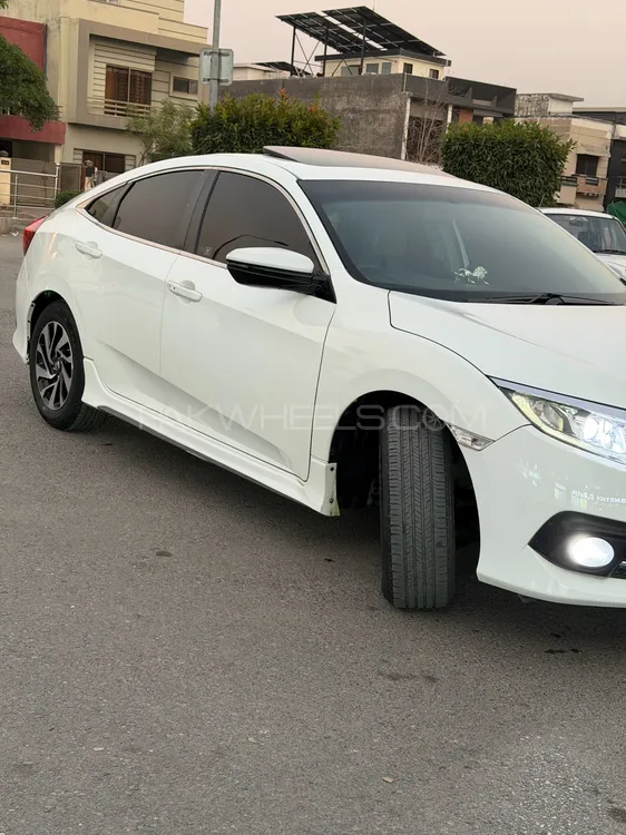 ہونڈا سوک 2018 for Sale in راولپنڈی ہونڈا سوک 2018 for Sale in راولپنڈی Image-2
