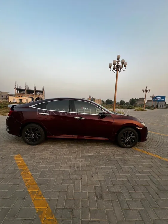 Honda Civic 2018 for Sale in Lahore Honda Civic 2018 for Sale in Lahore Image-2