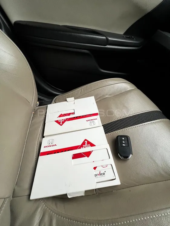 Honda Civic 2018 for Sale in Lahore Honda Civic 2018 for Sale in Lahore Image-6
