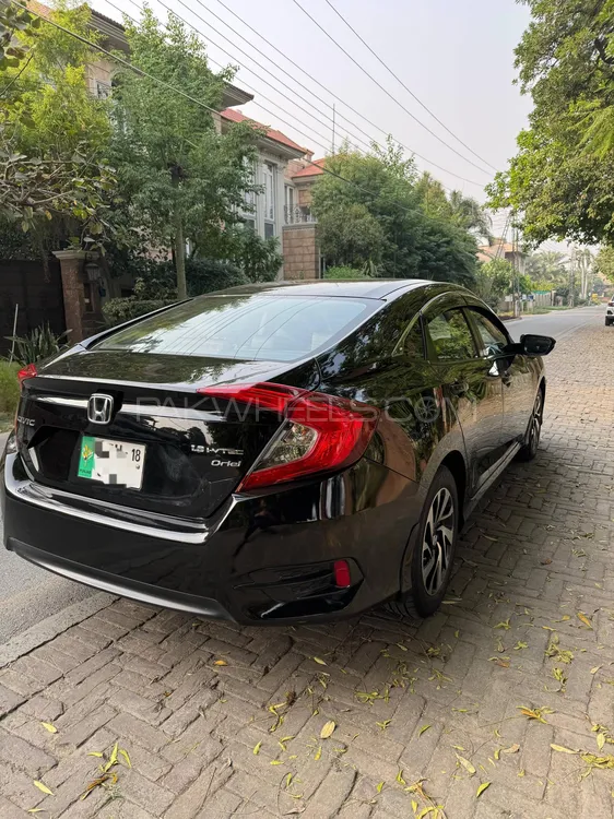 Honda Civic 2018 for Sale in Lahore Honda Civic 2018 for Sale in Lahore Image-3