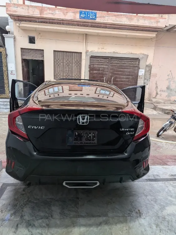 Honda Civic 2019 for Sale in Layyah Honda Civic 2019 for Sale in Layyah Image-12