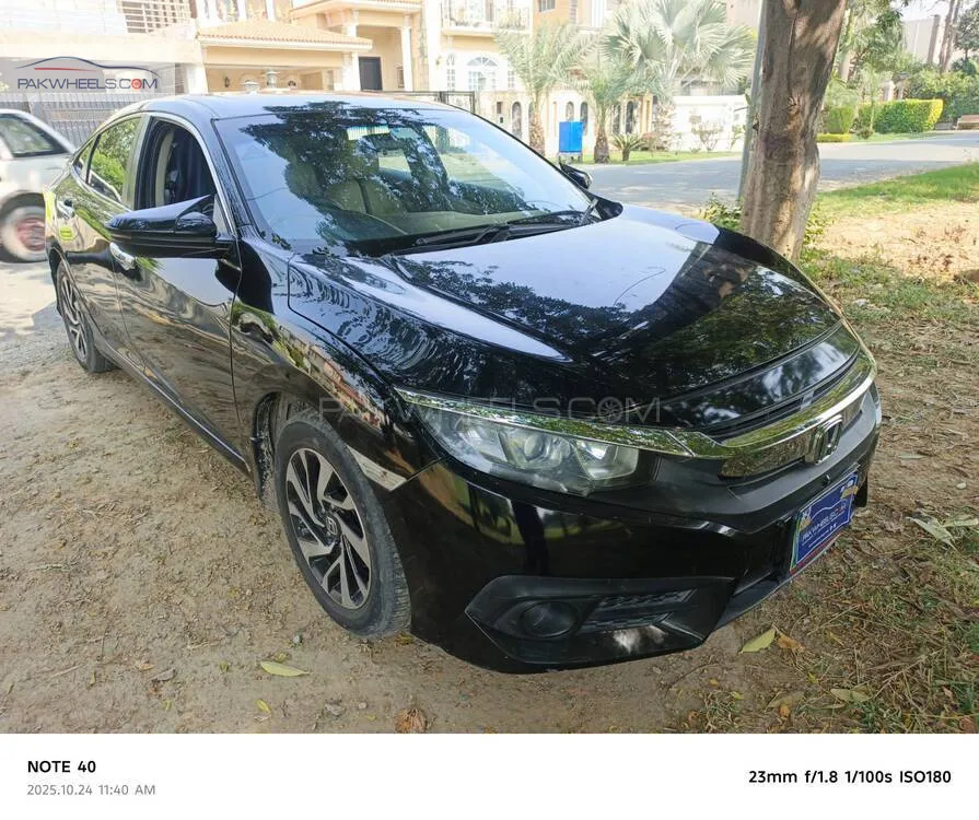 ہونڈا سوک 2018 for Sale in لاہور ہونڈا سوک 2018 for Sale in لاہور Image-2