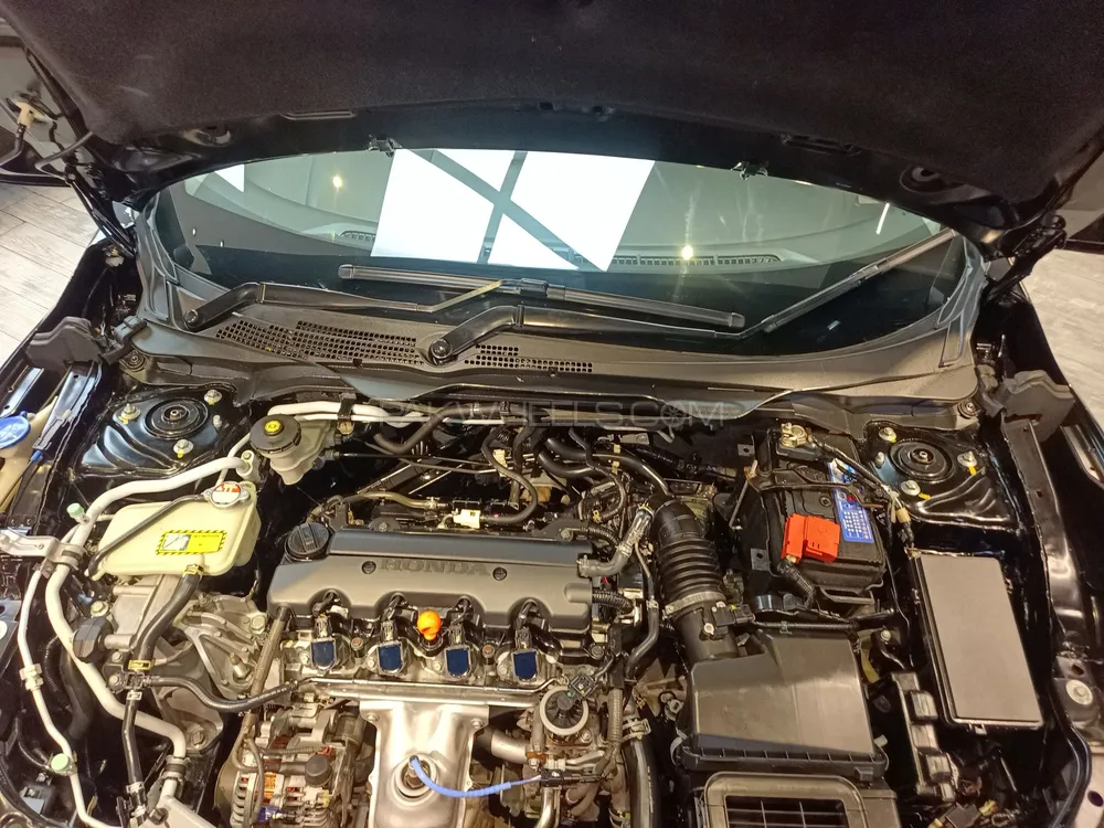 Honda Civic 2021 for Sale in Islamabad Honda Civic 2021 for Sale in Islamabad Image-3