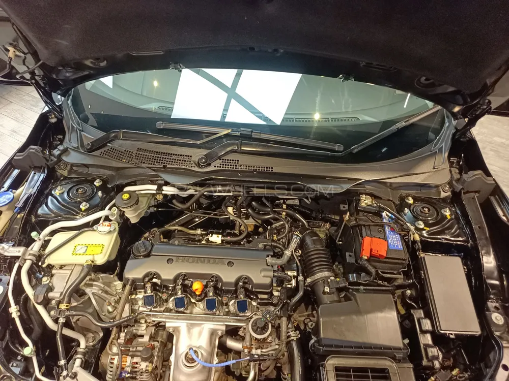 Honda Civic 2021 for Sale in Islamabad Honda Civic 2021 for Sale in Islamabad Image-7
