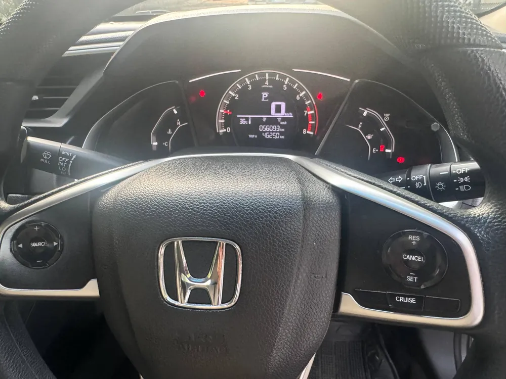 Honda Civic 2021 for Sale in Islamabad Honda Civic 2021 for Sale in Islamabad Image-1