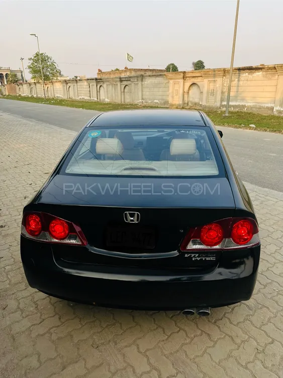 Honda Civic 2010 for Sale in Lahore Honda Civic 2010 for Sale in Lahore Image-8