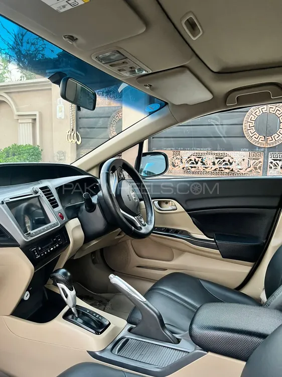 Honda Civic 2015 for Sale in Lahore Honda Civic 2015 for Sale in Lahore Image-15