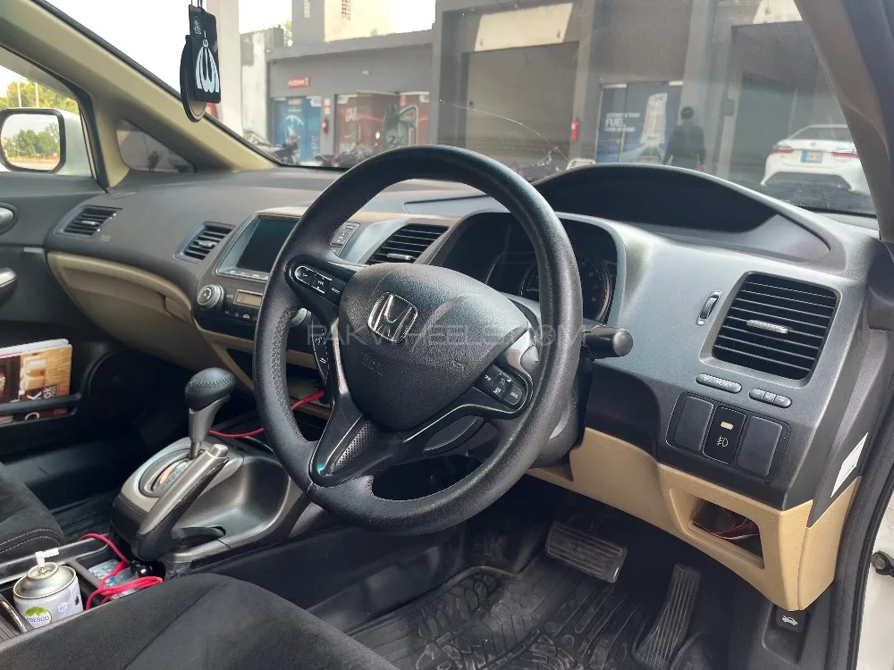 Honda Civic 2011 for Sale in Multan Honda Civic 2011 for Sale in Multan Image-9