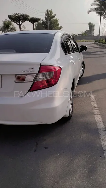Honda Civic 2014 for Sale in Gujranwala Honda Civic 2014 for Sale in Gujranwala Image-4