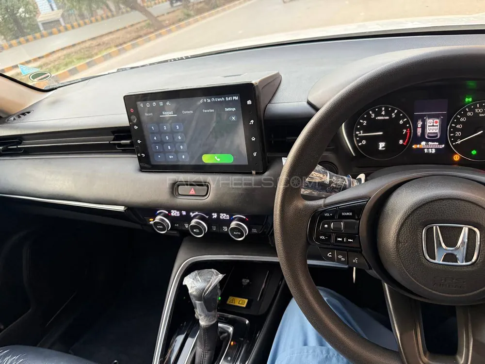 Honda HR-V 2023 for Sale in Hyderabad Honda HR-V 2023 for Sale in Hyderabad Image-10