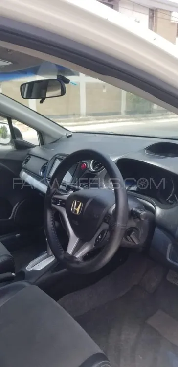 Honda Insight 2012 for Sale in Karachi Honda Insight 2012 for Sale in Karachi Image-6
