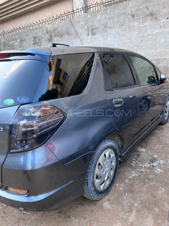 Honda Fit 2012 for Sale in Karachi Honda Fit 2012 for Sale in Karachi Image-4