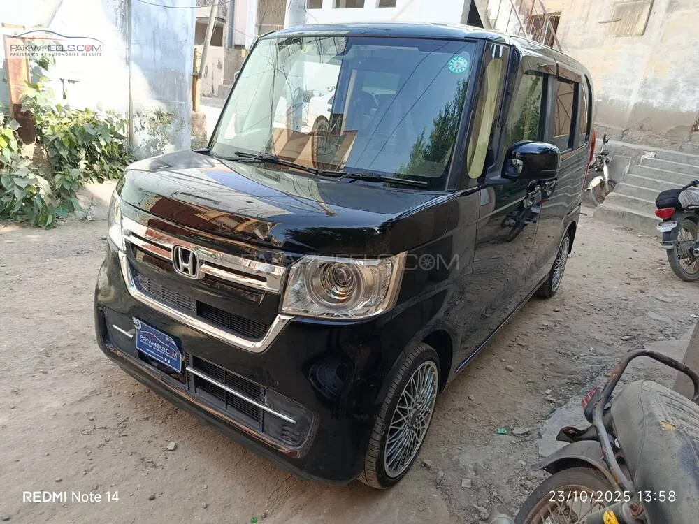 Honda N Box 2022 for Sale in Karachi Honda N Box 2022 for Sale in Karachi Image-3