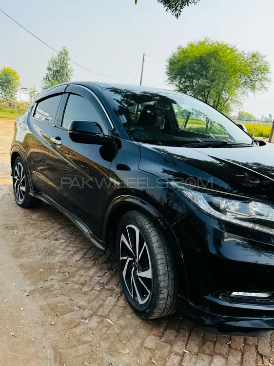 Honda Vezel 2017 for Sale in Islamabad Honda Vezel 2017 for Sale in Islamabad Image-7