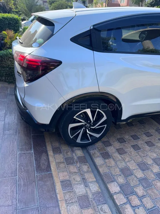 Honda Vezel 2019 for Sale in Sargodha Honda Vezel 2019 for Sale in Sargodha Image-12