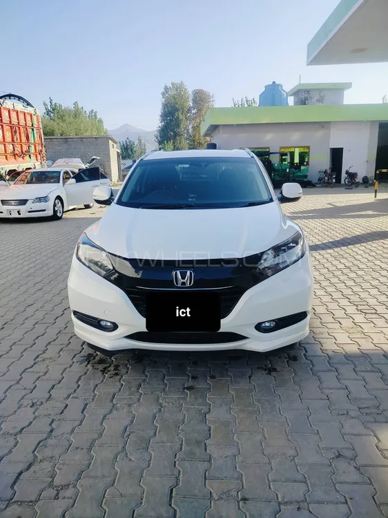 Honda Vezel 2016 for Sale in Islamabad Image-1