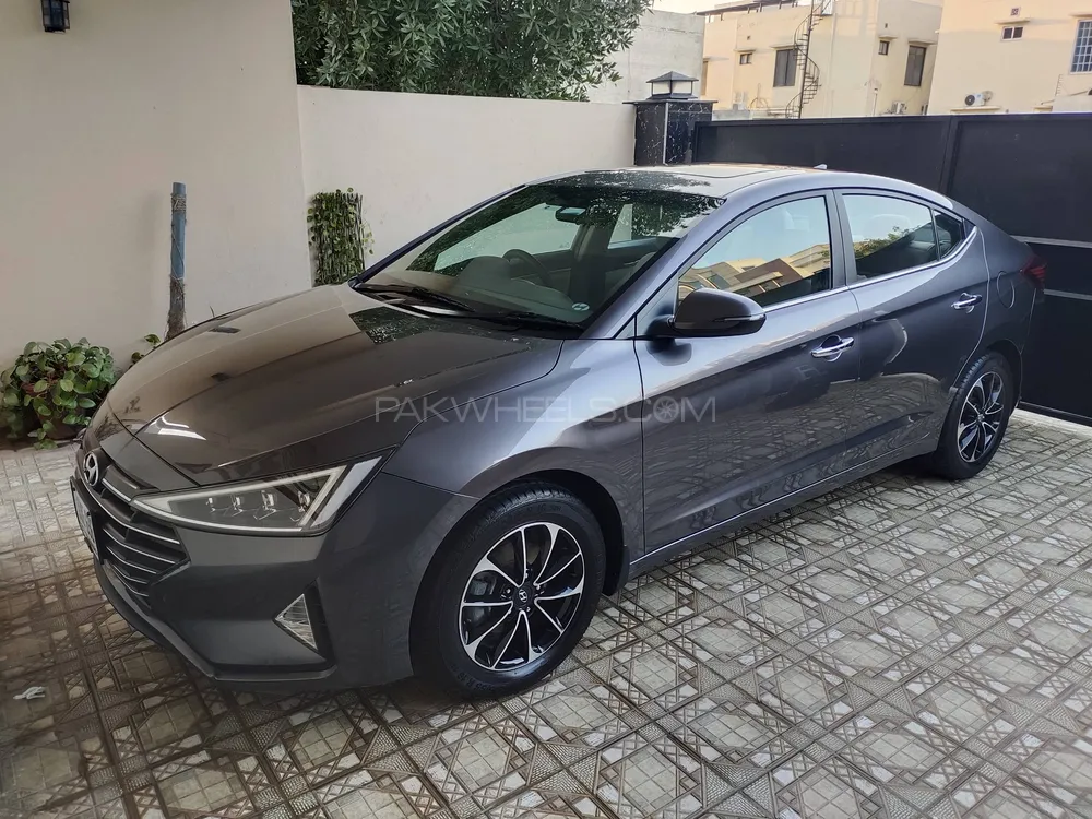 Hyundai Elantra 2023 for Sale in Lahore Image-1