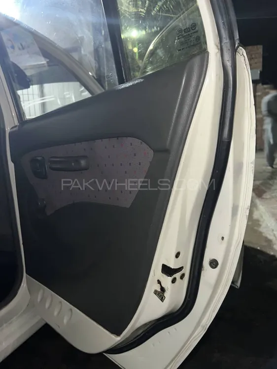 Hyundai Santro 2004 for Sale in Faisalabad Hyundai Santro 2004 for Sale in Faisalabad Image-12