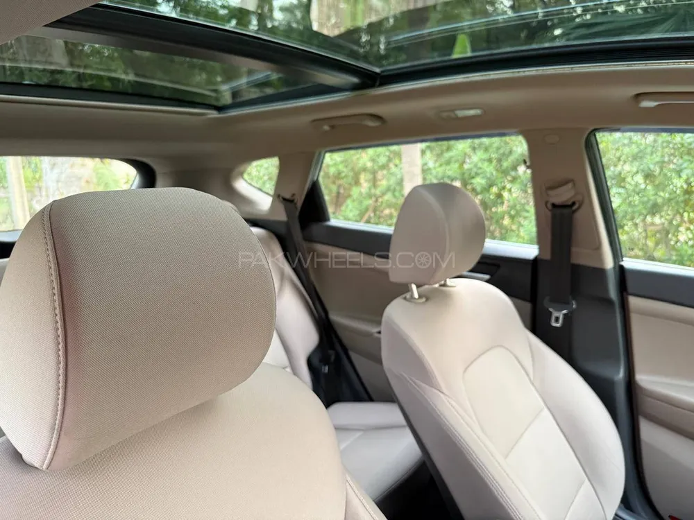 Hyundai Tucson 2022 for Sale in Lahore Hyundai Tucson 2022 for Sale in Lahore Image-13