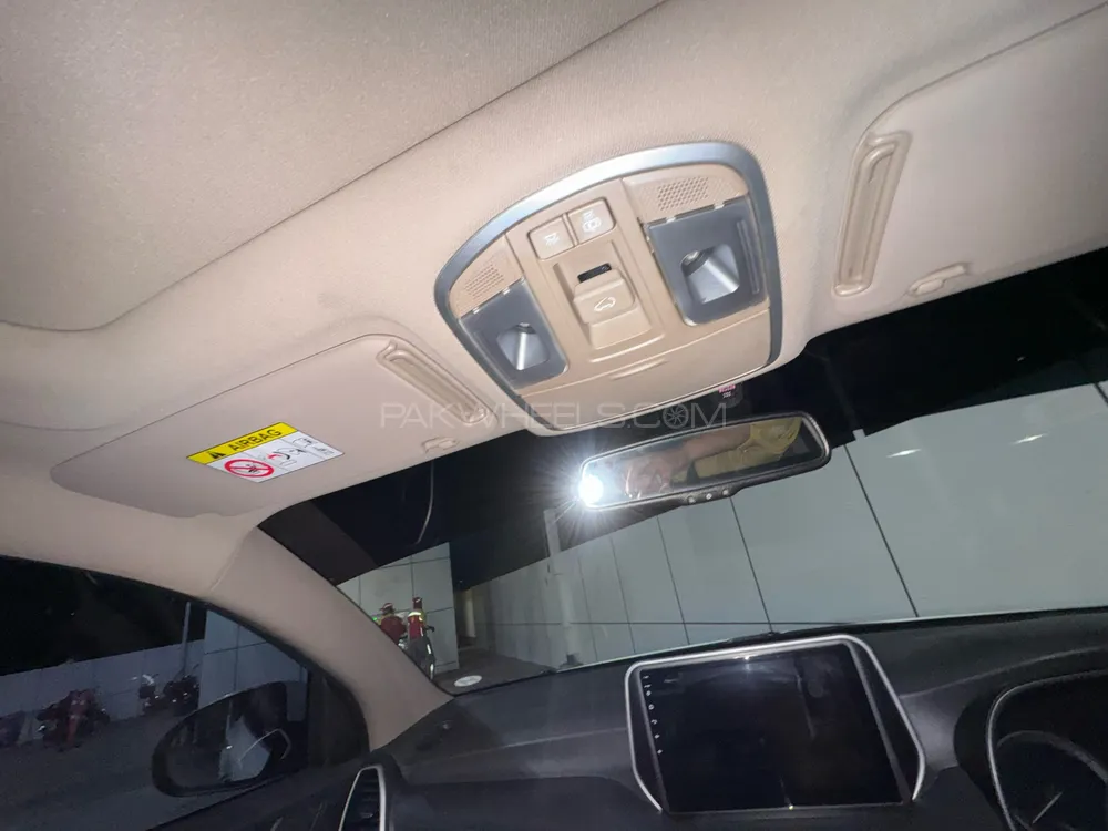 Hyundai Tucson 2023 for Sale in Faisalabad Hyundai Tucson 2023 for Sale in Faisalabad Image-8