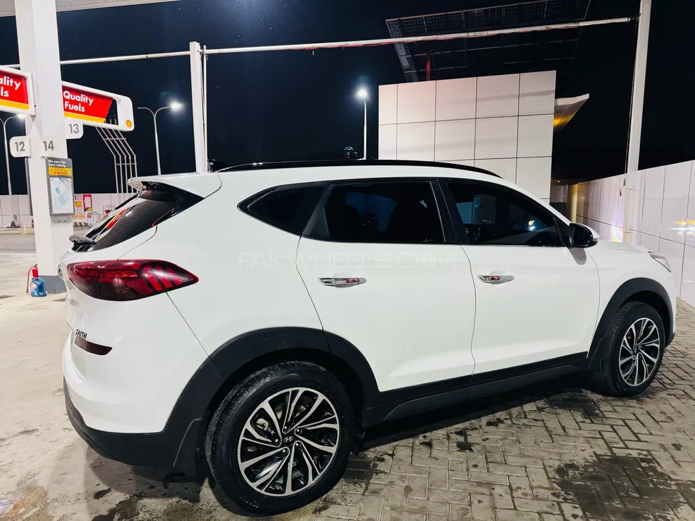 Hyundai Tucson 2023 for Sale in Faisalabad Hyundai Tucson 2023 for Sale in Faisalabad Image-4