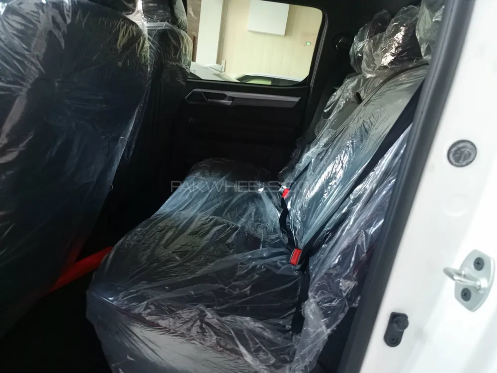 JAC T9 2025 for Sale in Lahore JAC T9 2025 for Sale in Lahore Image-7