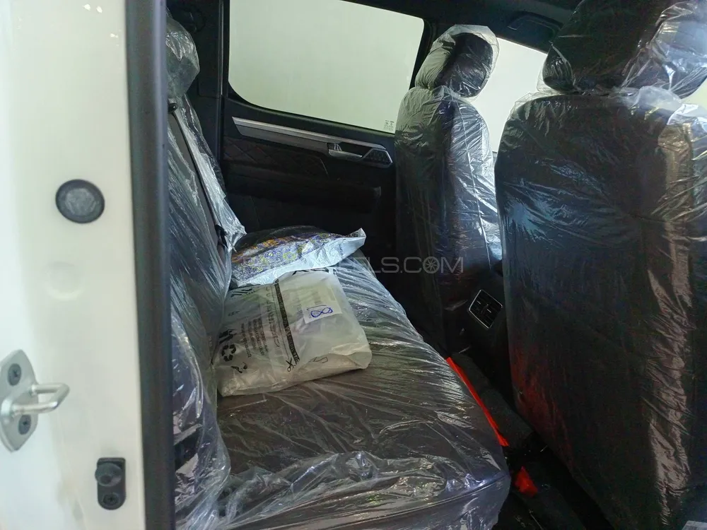 JAC T9 2025 for Sale in Lahore JAC T9 2025 for Sale in Lahore Image-7