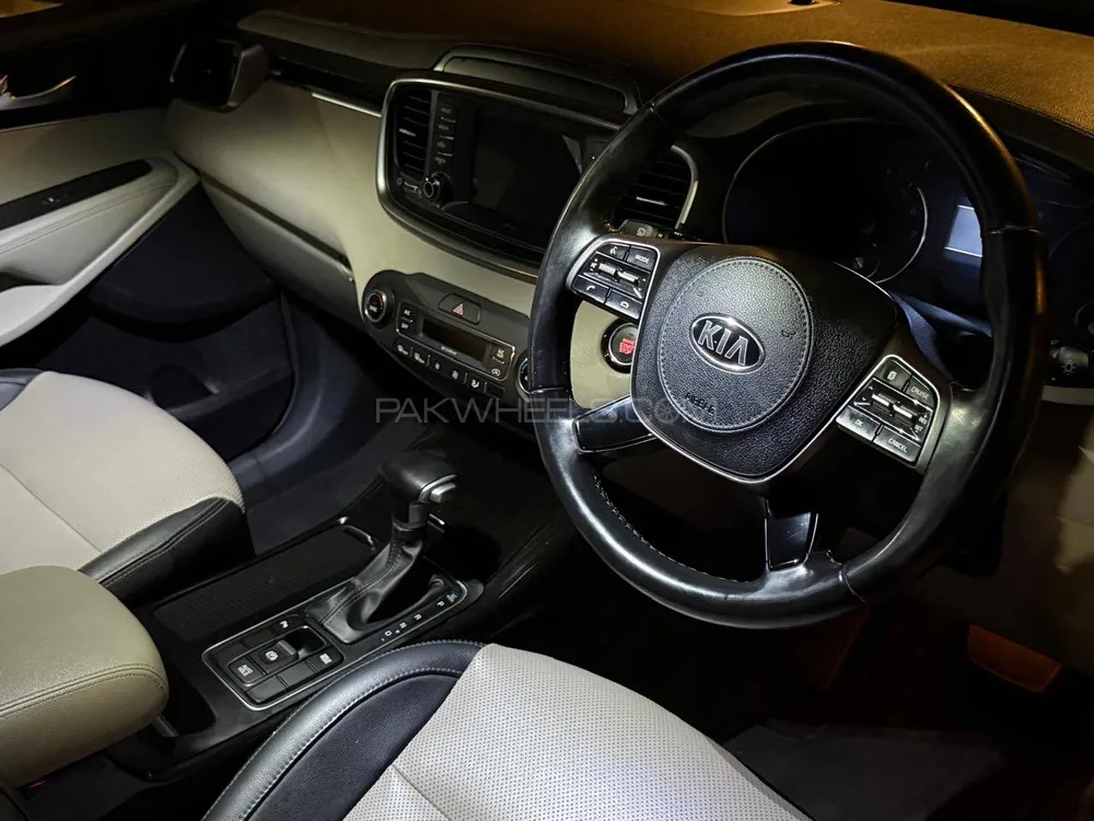 KIA Cerato 2021 for Sale in Lahore KIA Cerato 2021 for Sale in Lahore Image-2