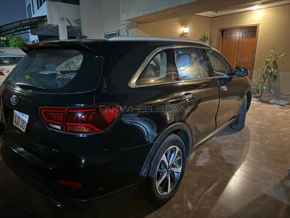 KIA Cerato 2021 for Sale in Lahore KIA Cerato 2021 for Sale in Lahore Image-3