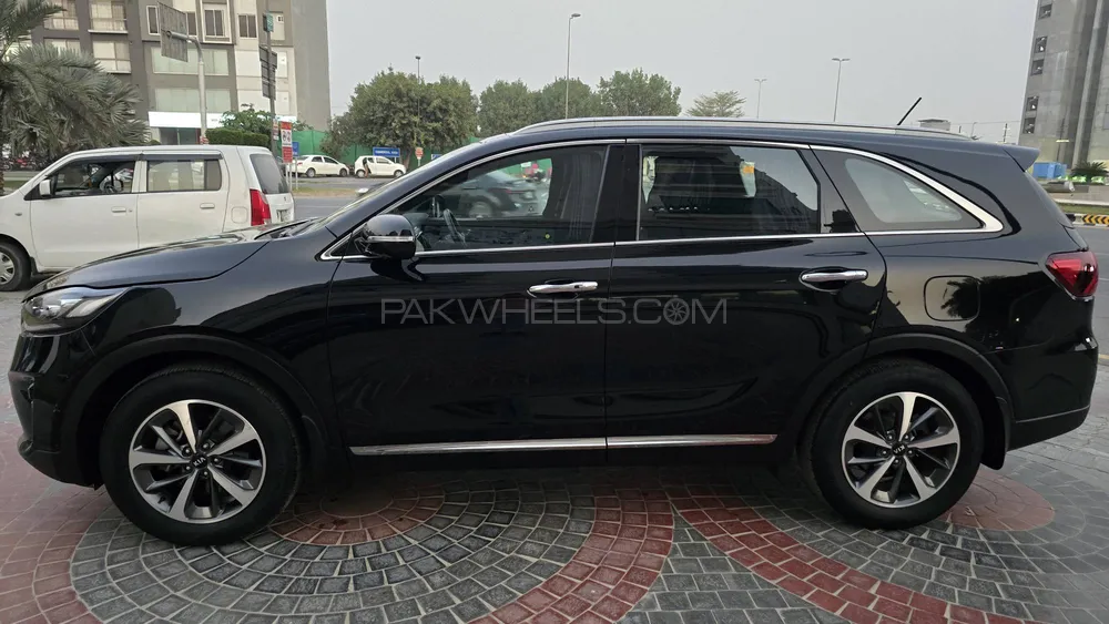 کِیا سورینٹو 2024 for Sale in لاہور کِیا سورینٹو 2024 for Sale in لاہور Image-5