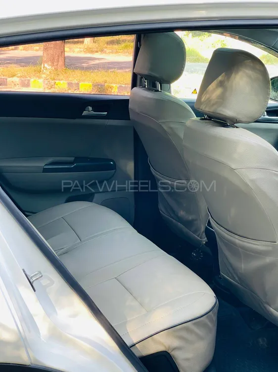کِیا اسپورٹیج 2021 for Sale in اسلام آباد کِیا اسپورٹیج 2021 for Sale in اسلام آباد Image-12