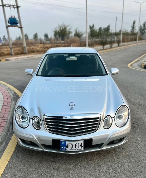 Mercedes Benz E Class 2008 for Sale in Mardan Mercedes Benz E Class 2008 for Sale in Mardan Image-2