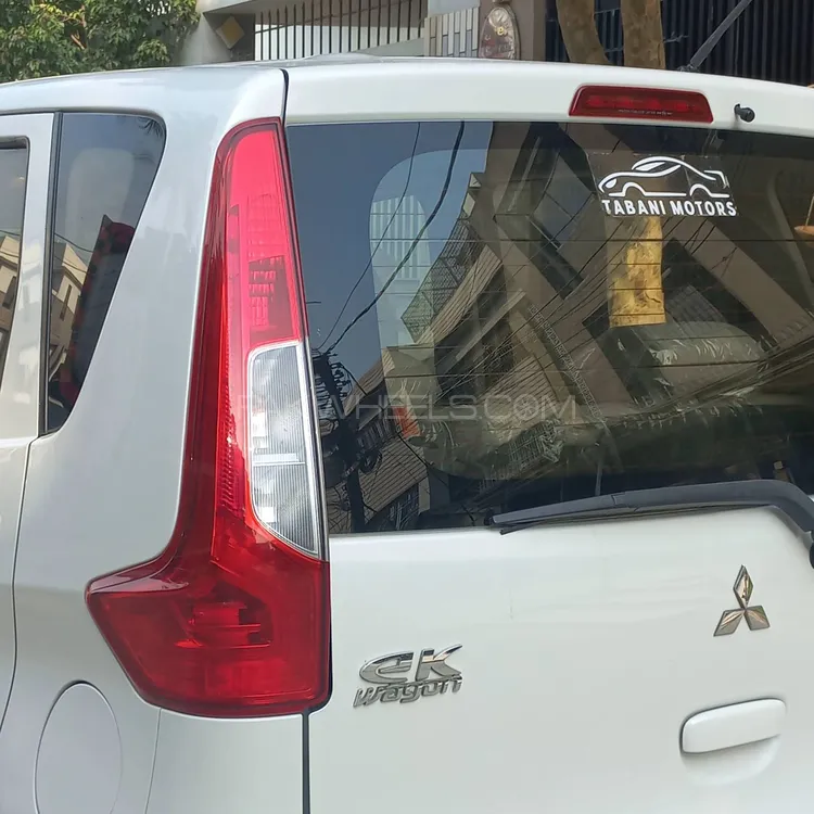 مٹسوبیشی ای کے ویگن 2015 for Sale in کراچی مٹسوبیشی ای کے ویگن 2015 for Sale in کراچی Image-8