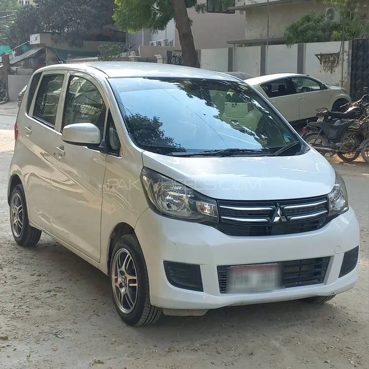 مٹسوبیشی ای کے ویگن 2015 for Sale in کراچی مٹسوبیشی ای کے ویگن 2015 for Sale in کراچی Image-2