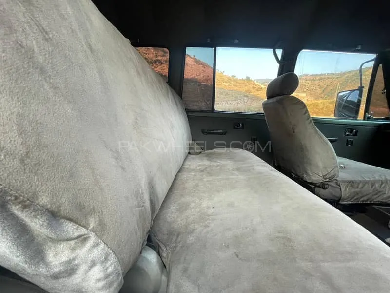 Mitsubishi Pajero 1986 for Sale in Abbottabad Mitsubishi Pajero 1986 for Sale in Abbottabad Image-15